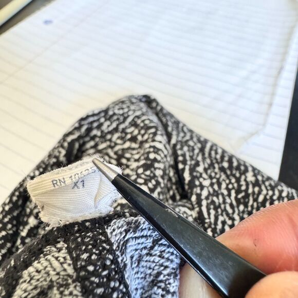 Lululemon Run: Inspire Tight II – Laser Cut | Black/White Static/Ziggy Print 6 - Picture 10 of 12